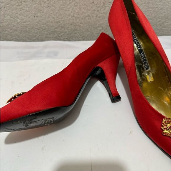 MARTINEZ VALERO Vtg 80’s Color-Blocked satin red 3" Pump size 8.5 M - Picture 4 of 10